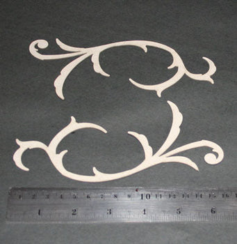 Corner Amelia Scroll